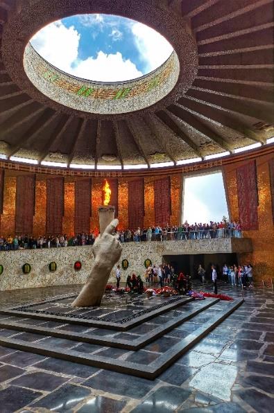 Школьная железнодорожная экскурсия Волгоград Поезд Памяти